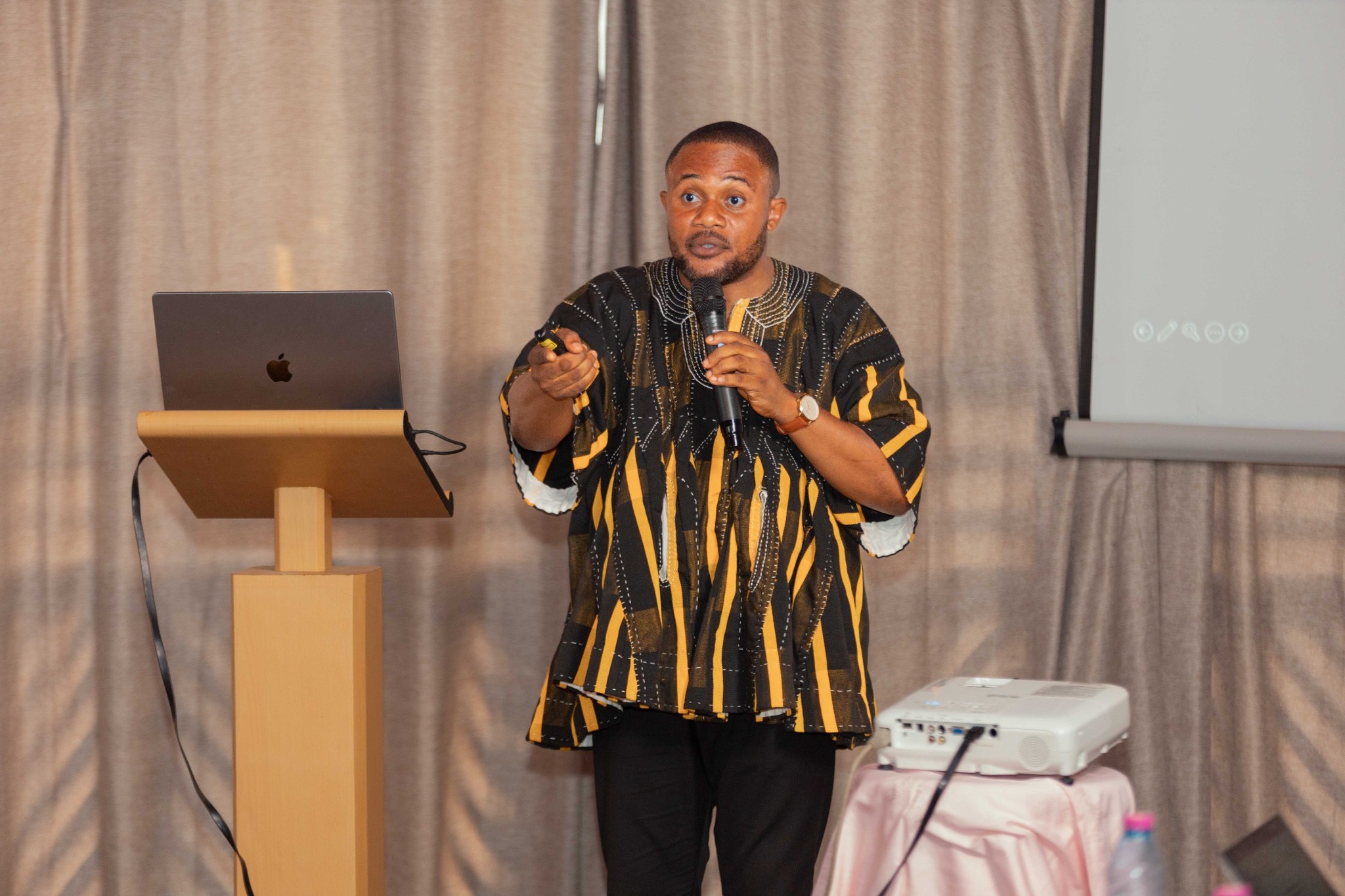 502751600 1324875719643579 1492256022619163077 n